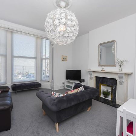 Fantastic Sea View, 1 Bed Sleeps 2 Apartment Broadstairs Bagian luar foto